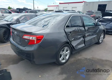 2014 Toyota Camry Se z USA, uszkodzony, nr VIN 4T1BF1FKXEU342394